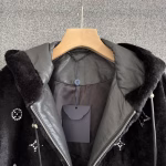 Louis Vuitton 2025 Spring/Summer New Blend Fleece Hooded Jacket - Image 3