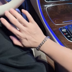 LV bracelet🇷🇼 original single product🇷🇼 new counter style - Image 3