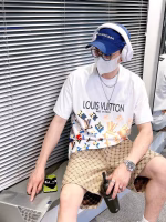 LV 2022 Spring/Summer Graffiti Print Oversized Short-Sleeve T-Shirt - Image 8