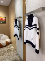 LV Embroidered Zip Knitted Sweater Coat - Image 8