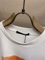 LV Louis Vuitton 2025 New Printed and Rhinestone-Embellished Short-Sleeve T-Shirt - Image 8