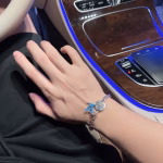 LV bracelet 🇷🇼 original single product 🇷🇼 new counter style - Image 2