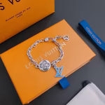 LV bracelet 🇷🇼 original single product 🇷🇼 new counter style - Image 4