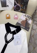 Chanel 2022 Spring/Summer latest collection openwork black and white knitwear - Image 8