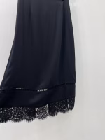 Chanel 2025 New High-Waisted Silk and Lace Patchwork Skirt - Image 5