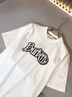 Burberry 2025 Spring/Summer New Unisex Short-Sleeve T-Shirt - Image 2