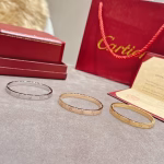 𝐂𝐚𝐫𝐭𝐢𝐞𝐫•Cartier Purchasing Agent-level High Customization® Classic Wide Version Diamond-free 𝐋𝐨𝐯𝐞 Bracelet