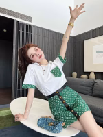 LV Customized Jacquard Patchwork Lambskin Skirt Set - Image 10