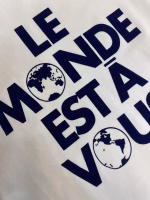 LV Louis Vuitton New Spring/Summer Letter Flocked Short-Sleeve T-Shirt - Image 10