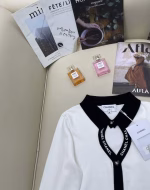 Chanel 2022 Spring/Summer latest collection openwork black and white knitwear - Image 3