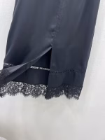 Chanel 2025 New High-Waisted Silk and Lace Patchwork Skirt - Image 7