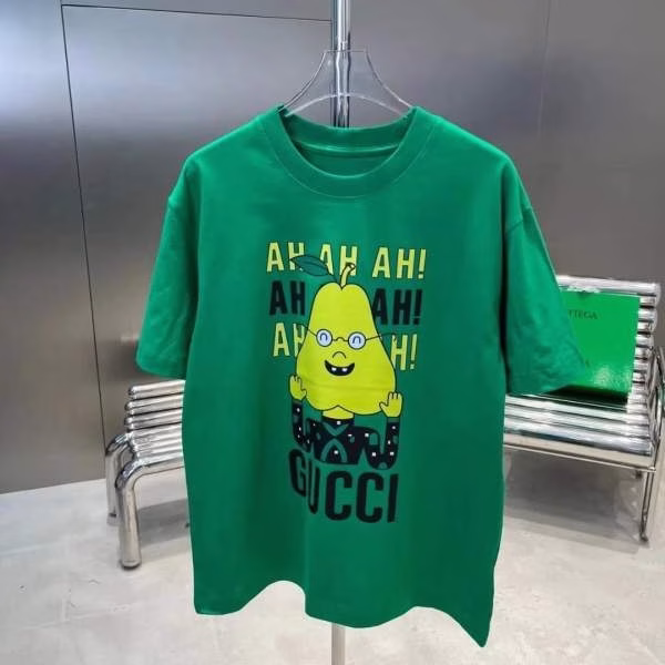 6 Gucci cartoon smiling face pear character letter print trendy pure cotton crewneck T-shirt - Image 1