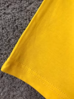 LV 2022 Spring/Summer Latest Hit Golden Short-Sleeve T-Shirt - Image 7