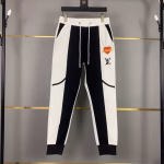 LV Louis Vuitton 2022 Autumn/Winter New Men's Suit - Image 2