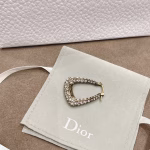 𝐃𝐈𝐎𝐑's new 𝐉'𝐚𝐝𝐢𝐨 retro full-diamond earrings - Image 2