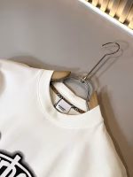 Burberry 2025 Spring/Summer New Unisex Short-Sleeve T-Shirt - Image 4