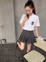 Burberry Year of the Tiger Limited Edition Embroidered Women's Short-Sleeve T-Shirt - Image 4