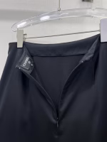 Chanel 2025 New High-Waisted Silk and Lace Patchwork Skirt - Image 8