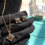 Tiffany earrings, exclusive first release, new counter style - Image 3