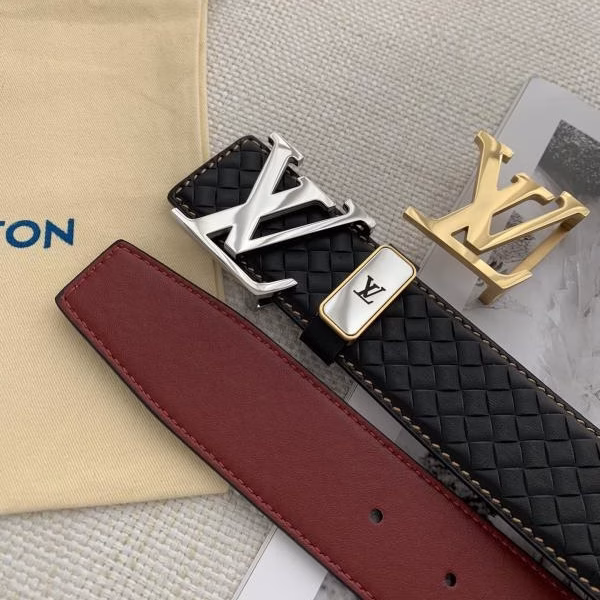 7 LV Louis Vuitton Classic Woven Belt - Image 1