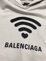 Balenciaga's latest autumn and winter fashion hoodie - Image 4
