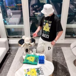 Gucci cartoon smiling face pear character letter print trendy pure cotton crewneck T-shirt - Image 5