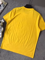 LV 2022 Spring/Summer Latest Hit Golden Short-Sleeve T-Shirt - Image 9