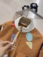 LV Louis Vuitton 2025 New Badge Print Flight Jacket - Image 4
