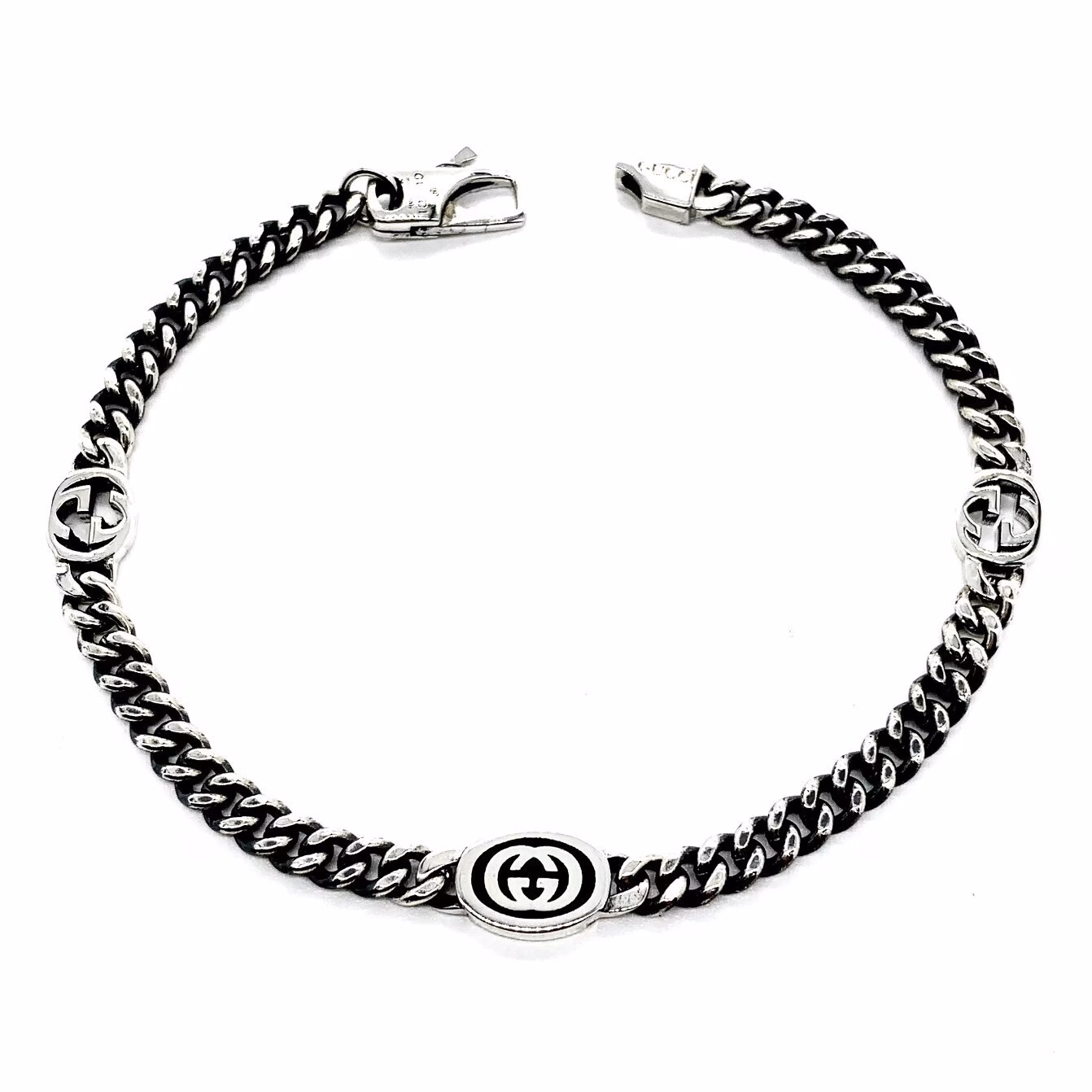 8c58d98d 4mm Double G Black Enamel Logo Bracelet with Horsebit Chain Design - Image 1