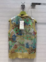 Gucci Early Spring Year of the Tiger Limited Edition New Gold Thread Knitted Vest - Image 7