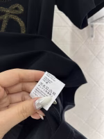 Loewe 2025 New Embroidered Beaded Gold Powder T-Shirt - Image 10