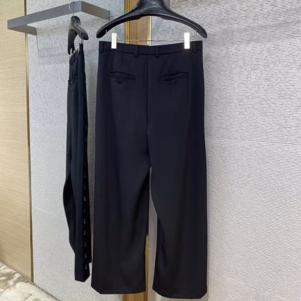 9 Louis Vuitton Embroidered Webbing Gradient Trousers (Unisex) - Image 1