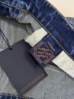 LV Louis Vuitton 2025 Early Spring New Photo Print Gradient Jeans - Image 5
