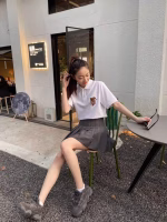 Burberry Year of the Tiger Limited Edition Embroidered Women's Short-Sleeve T-Shirt - Image 6