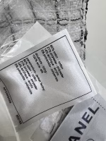 Chanel 2025 Early Spring New Tweed Cape Coat with Three-Quarter Sleeves - Image 6