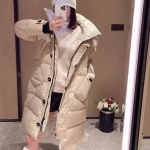 Canada New Style Down Jacket Canada Goose with Large Detachable Coyote Fur Collar, Slim-Fit Long Down Jacket