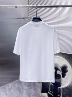 McQueen's new crew neck short-sleeve T-shirt - Image 6