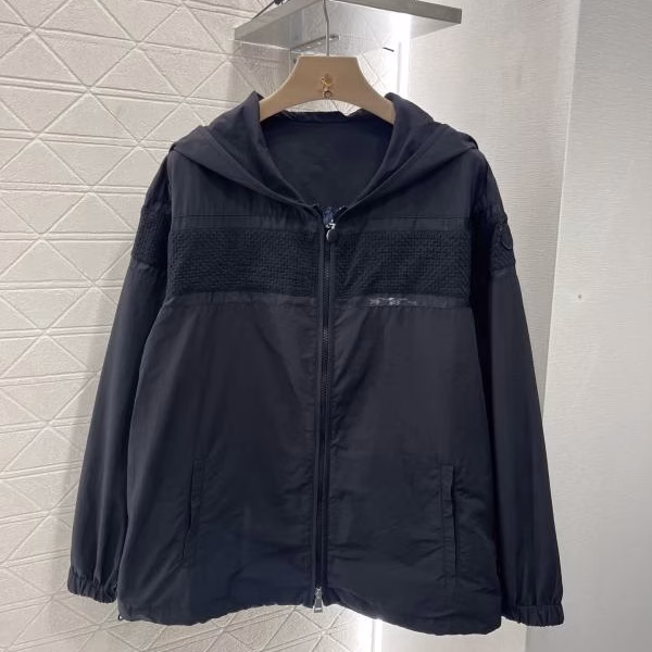 1 Moncler 2025 Spring/Summer New Hooded Sun Protection Jacket Coat - Image 1