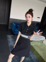 LV Ribbed-paneled Black Large Logo Dress - Image 7