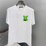 LV (Louis Vuitton) 2022 Men's Crew Neck Short-Sleeve and Shorts Sportswear Set