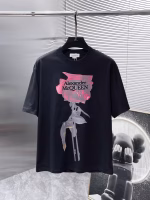 McQueen's new crew neck short-sleeve T-shirt - Image 8