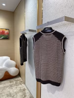 LV Louis Vuitton Jacquard Knitted Vest - Image 9