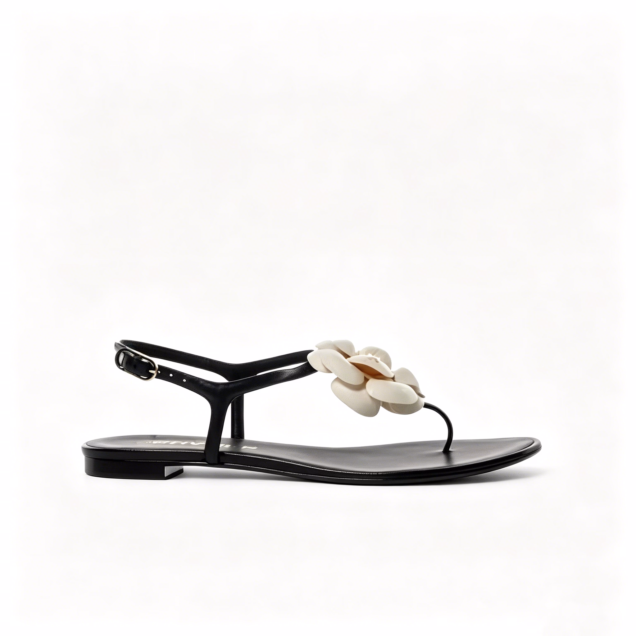 图片处理需求 (13) Chanel Jelly White Rubber Camellia Cc Logo Sandals Black - Image 1