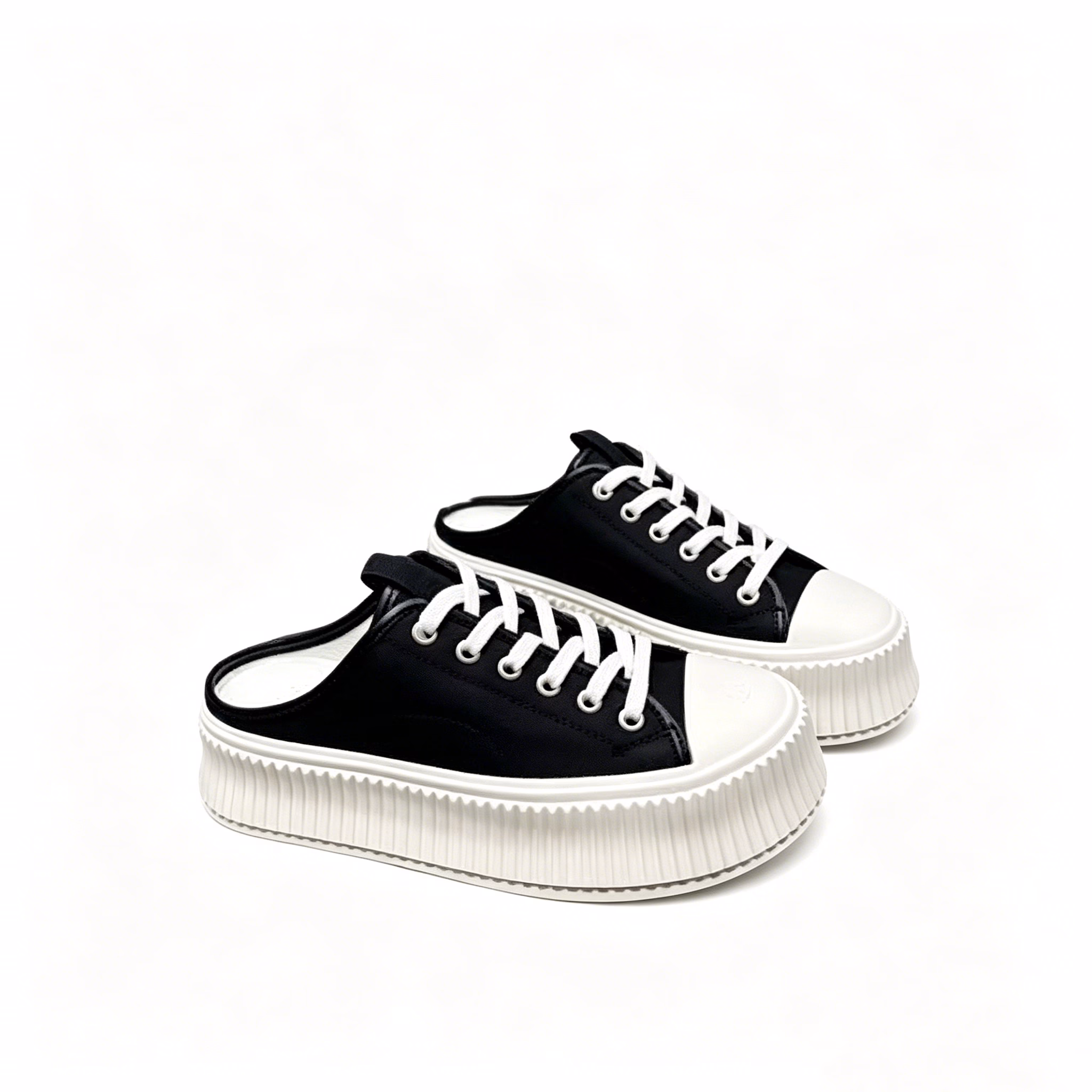 图片处理需求 (13) Chanel Platform Shoes Black - Image 1